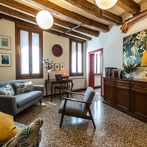  Appartement Riva De Biasio Charming Italie