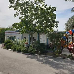 Camping Don Bosco Italie